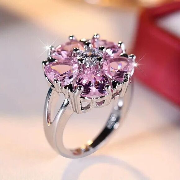 Coquette Style Promise Ring Pink Flower Design Size 7 - Picture 5 of 6